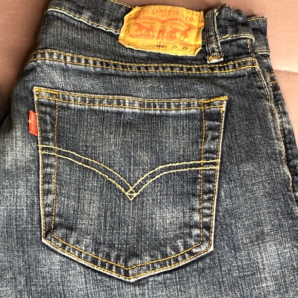 Boys Levi’s Jeans - Picture 2 of 5